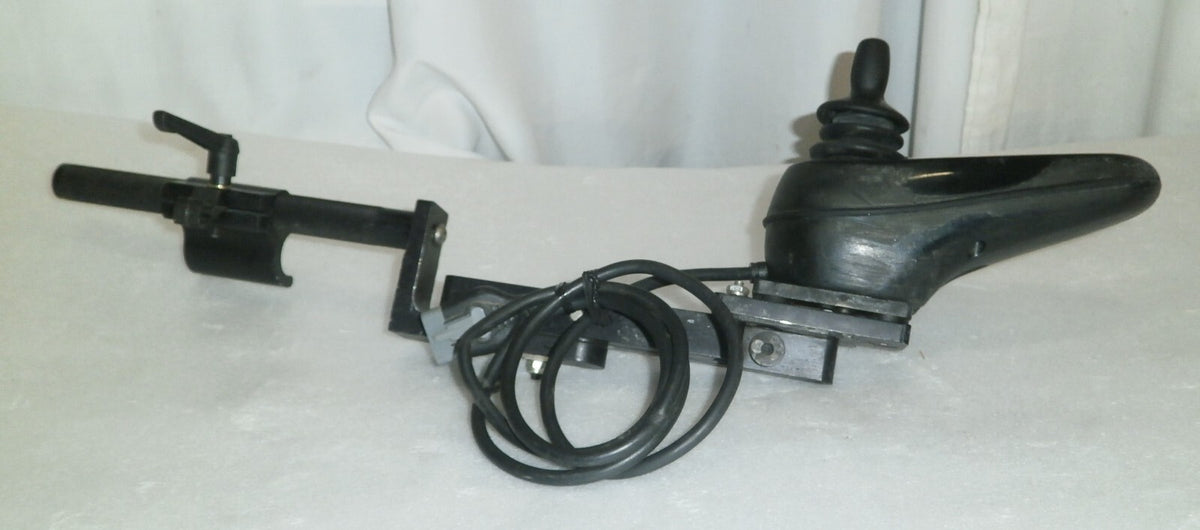 QUICKIE XPERIENCE JOYSTICK WITH SWING AWAY ARM D50680.01