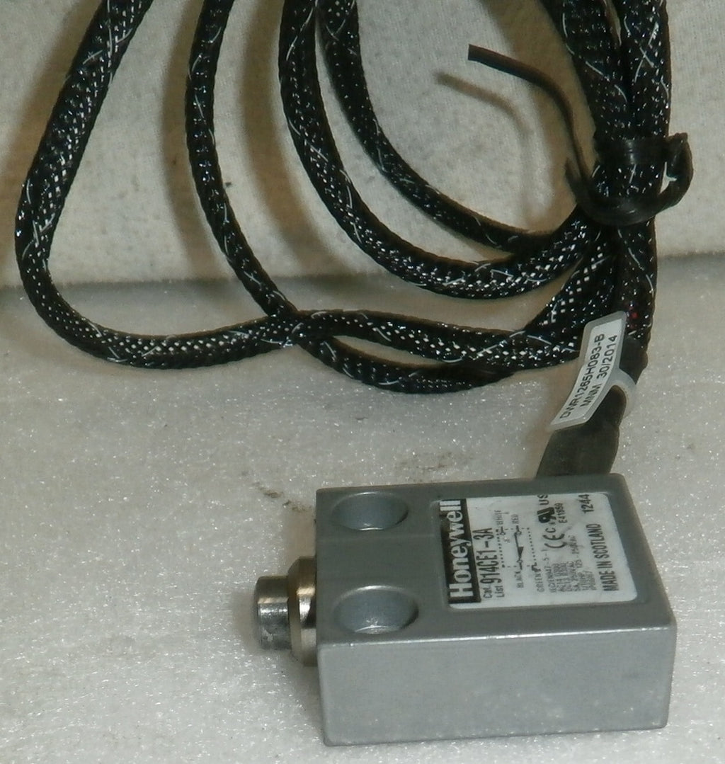 HONEYWELL 914CE1-3A TILT ACTUATOR LIMIT SWITCH WITH CABLE DWR1265H083-B