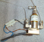 3 WAY PARKER GENERAL PURPOSE SOLENOID VALVE ONE 2490-C3-0231 12V AND 5 249014-0