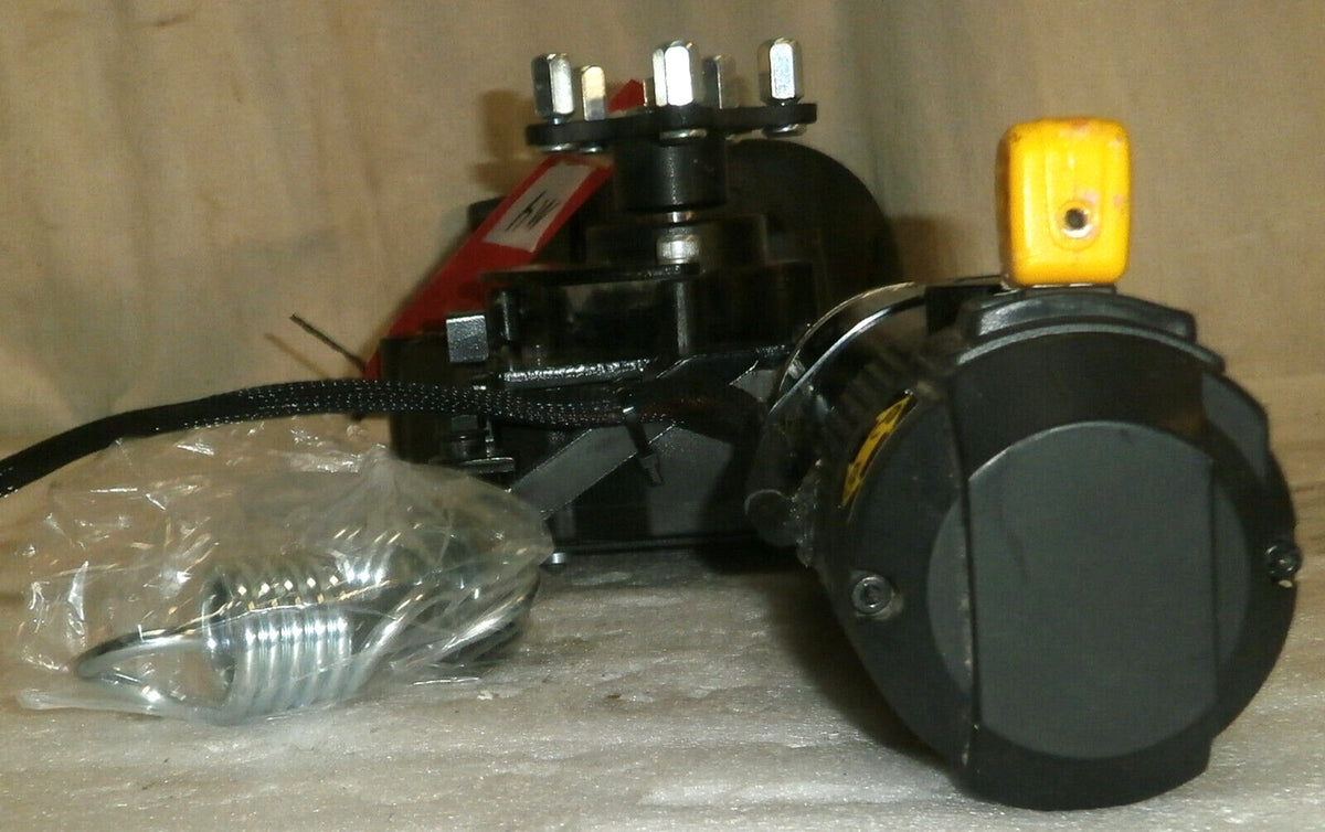 WHEELCHAIR MOTOR QUANTUM EDGE 2.0 MOT154324-01 WITH CASTER AS PICTURE