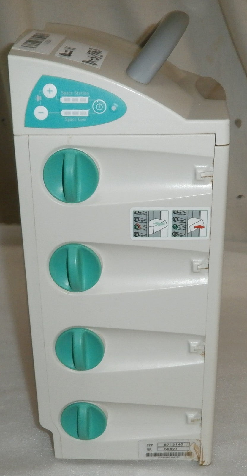 B BRAUN SPACE STATION 8713140 DOCKING STATION WITH HEAD HANDLE