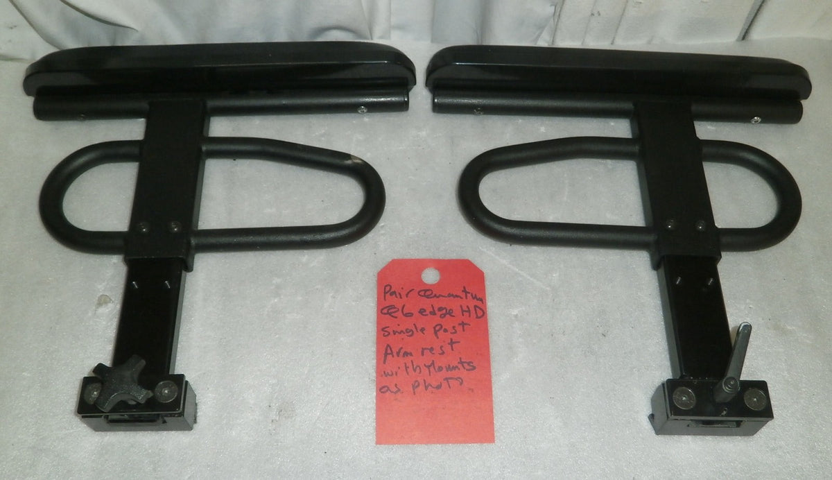 QUANTUM Q6 EDGE HD SINGLE POST ARMREST WITH RECEIVER AND BOLTS AS PHOTO