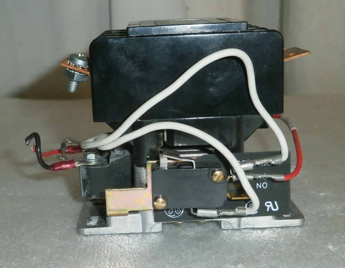 AMX 4 Portable X-Ray GE CR353AD3DR Definite Purpose Contactor 40A 3P 24/28V Coil