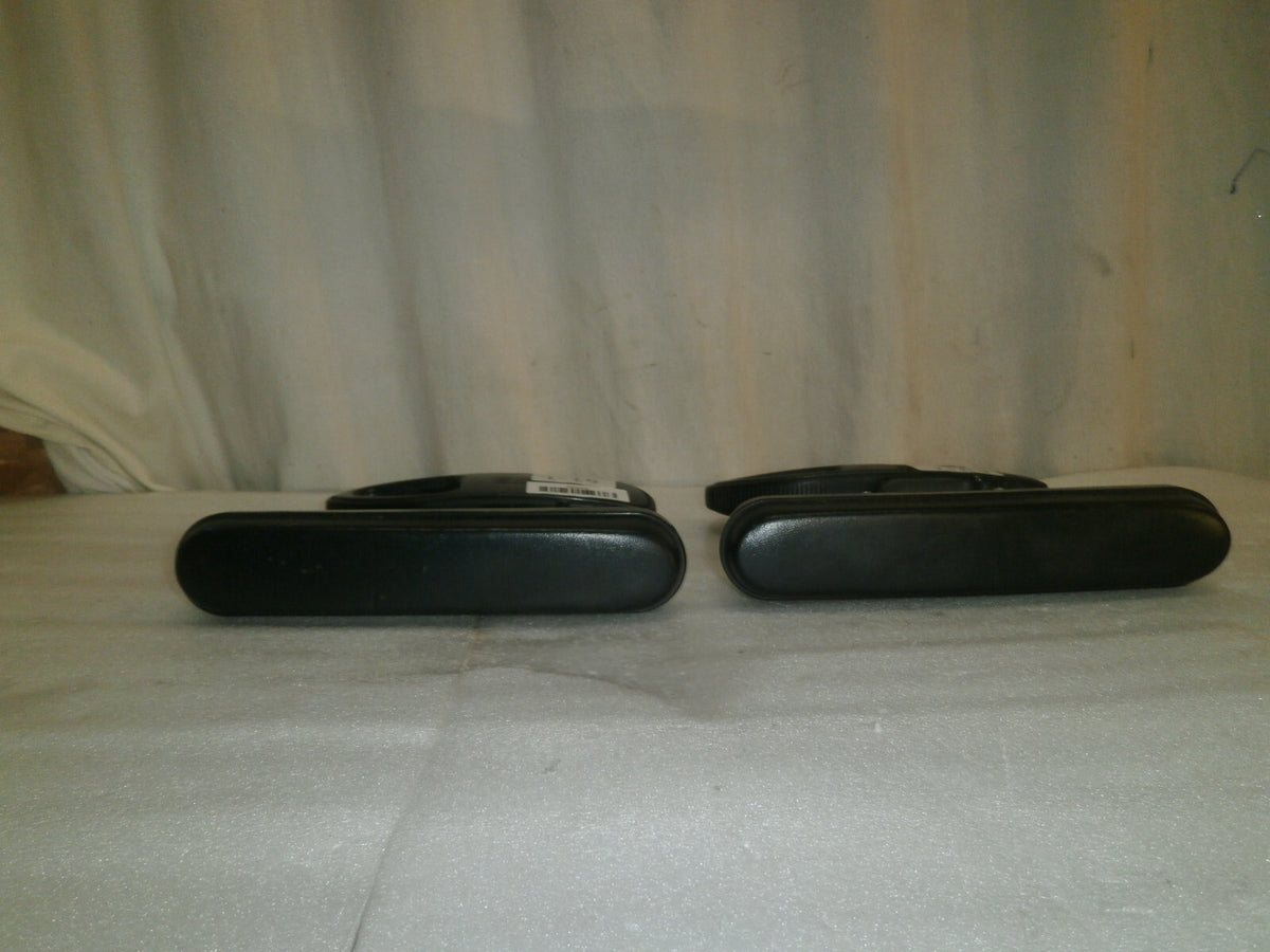 Pair of J6 Armrests Wheelchair J6 MODEL
