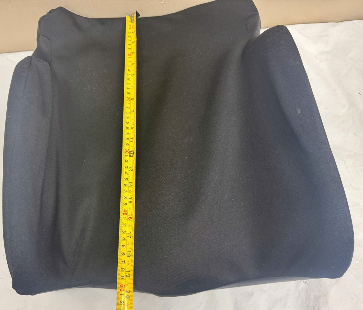 Invacare 16" wide Contour U Wheelchair Cushion Very Good Condition