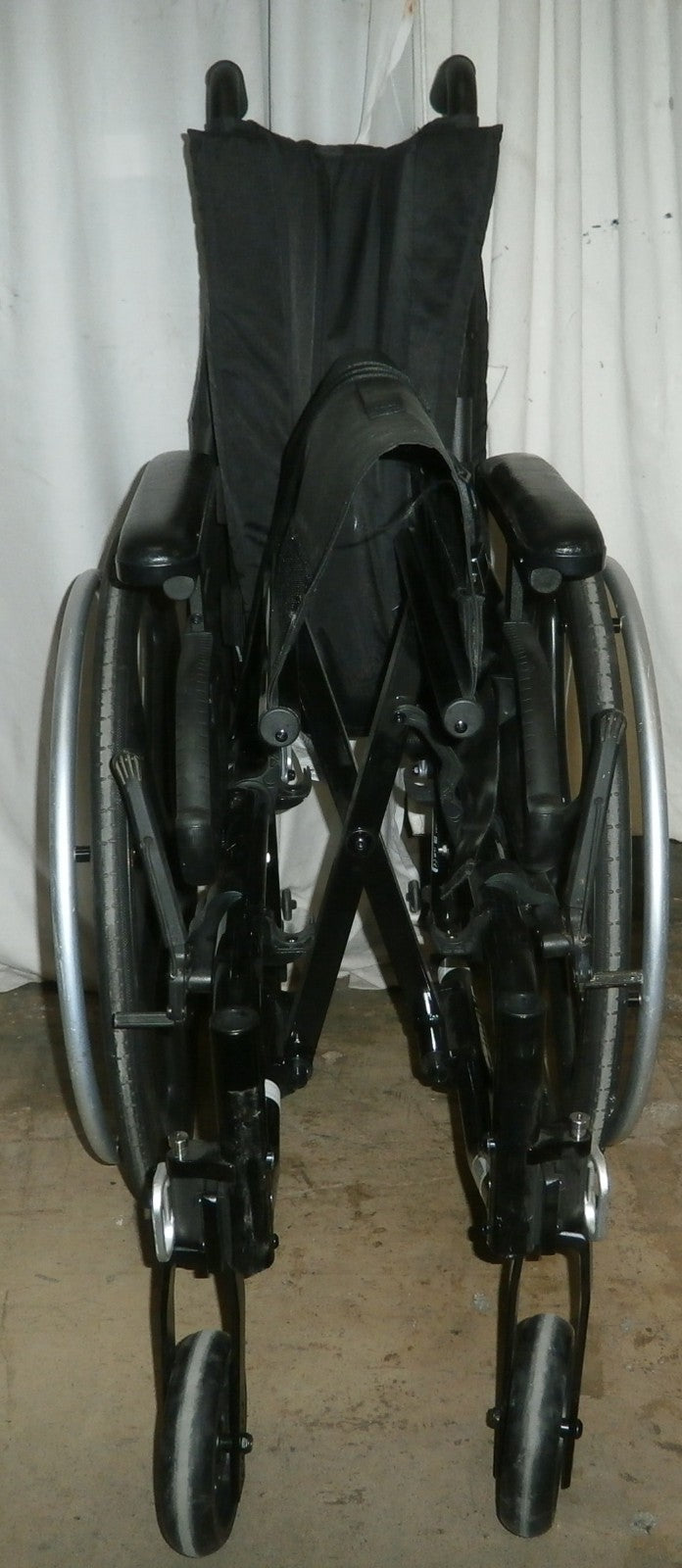 2022 16" SEAT WIDTH MOTION COMPOSITES MOVE WHEELCHAIR (no footrests)