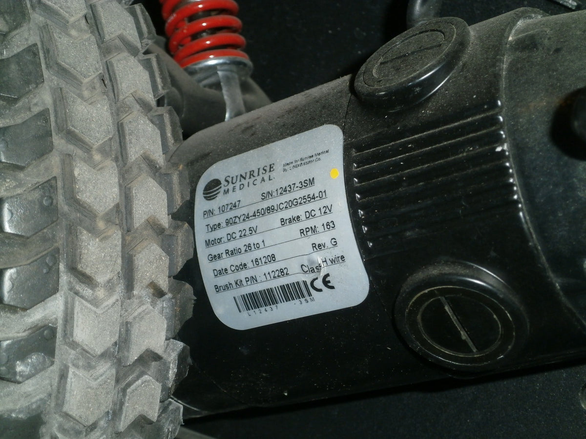18" QUICKIE QM-710 POWER ELECTRIC WHEELCHAIR (no battery)