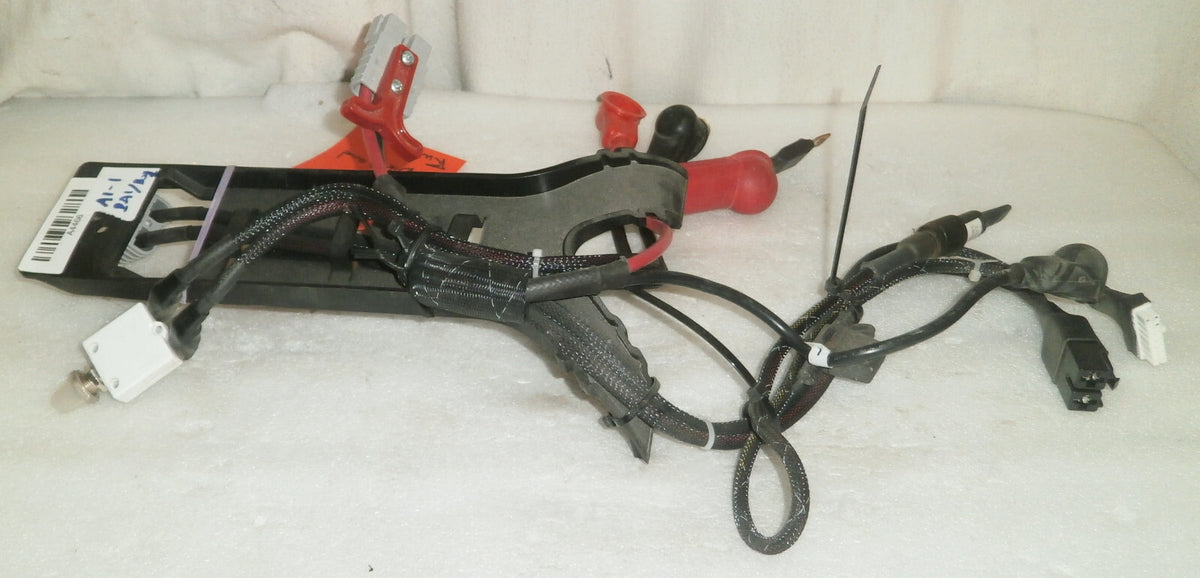 Quantum Rival Power Wheelchair Battery Cable / Frame Mount