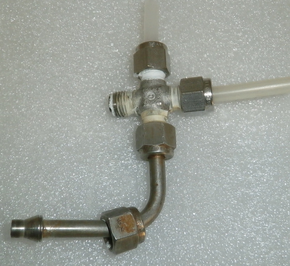 Nacom and Whitey Ball Valves SS-43S4 from KARL SUSS PA200