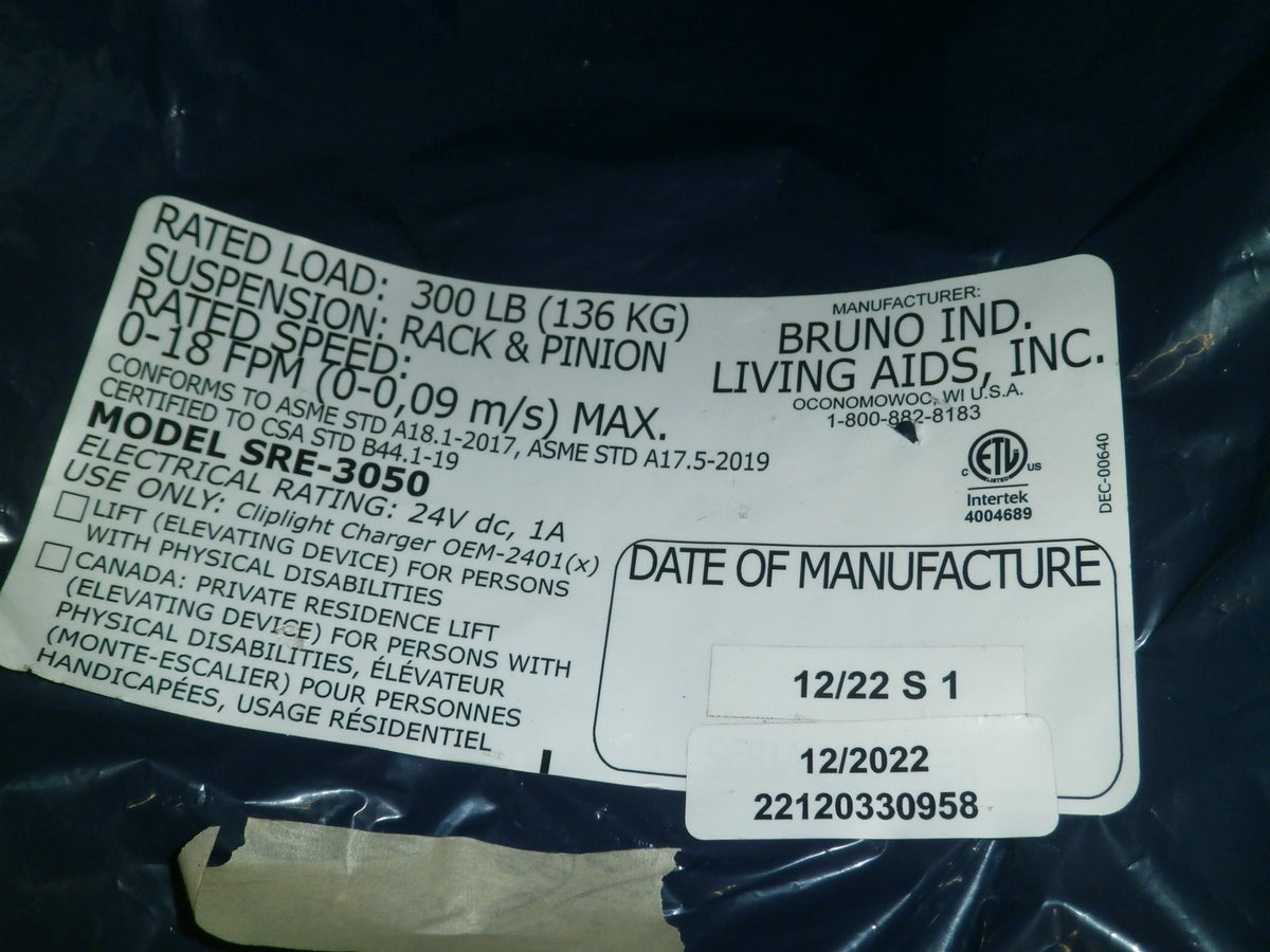 BRUNO ELAN STAIR LIFT SRE-3050 SEAT AND BACK CUSHION USED GOOD CONDITION