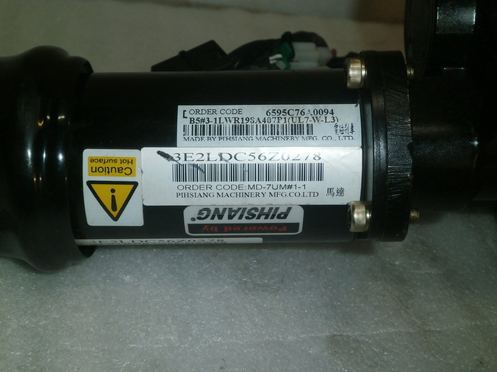 SHOPRIDER PIROUETTE MOTORS LEFT & RIGHT VERY GOOD WORKING CONDITION W/ CABLES