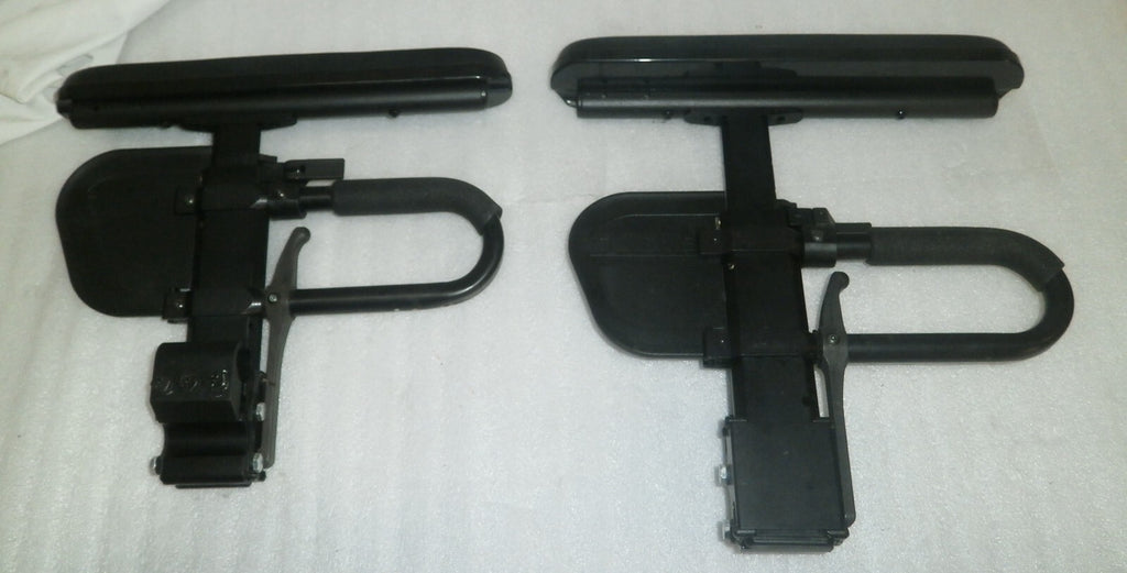 PAIR OF WHEELCHAIR ARM RESTS LEFT AND RIGHT WITH SUPPORT FOR QUICKIE LXi