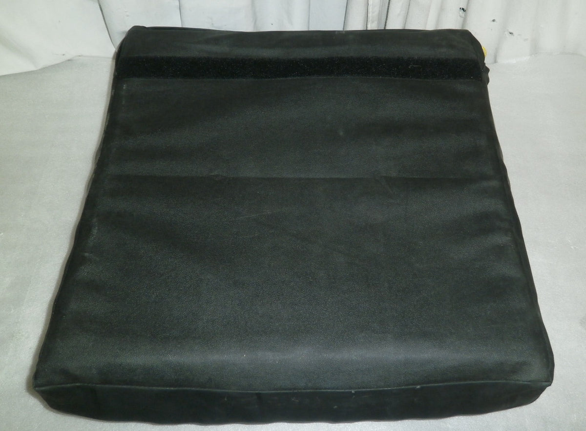 ROHO Wheelchair Cushion QS1110C Size 20.25x19.5" W/Cover and Pump Good Condition