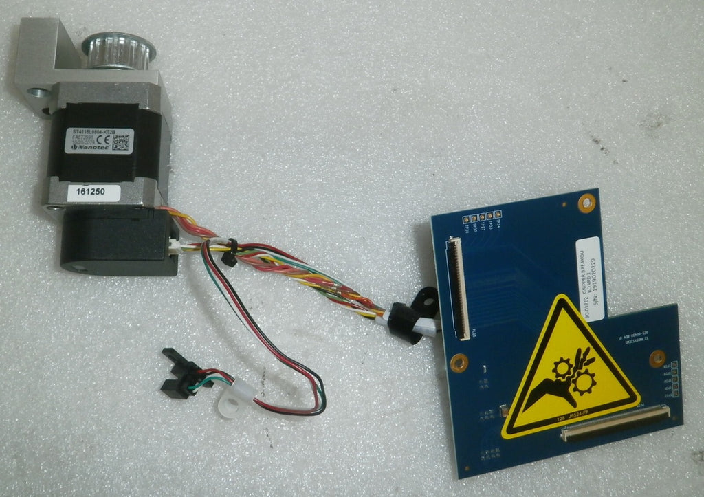 T2 BioSystems Board 30-03762 GRIPPER BREAKOU and Motor ST4118L0804-KT2B