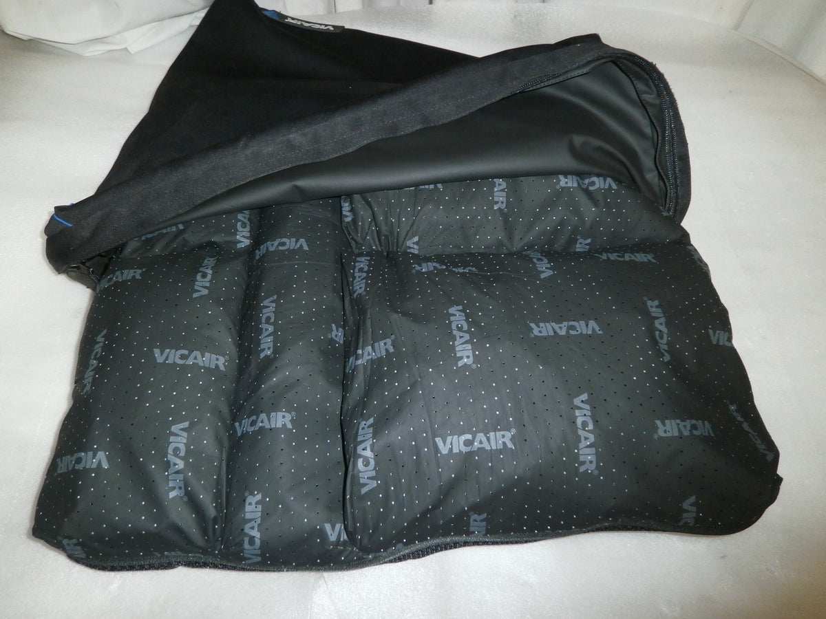 VICAIR WHEELCHAIR CUSHION 18X20X2.5 INCH WITH COVER GOOD CONDITION