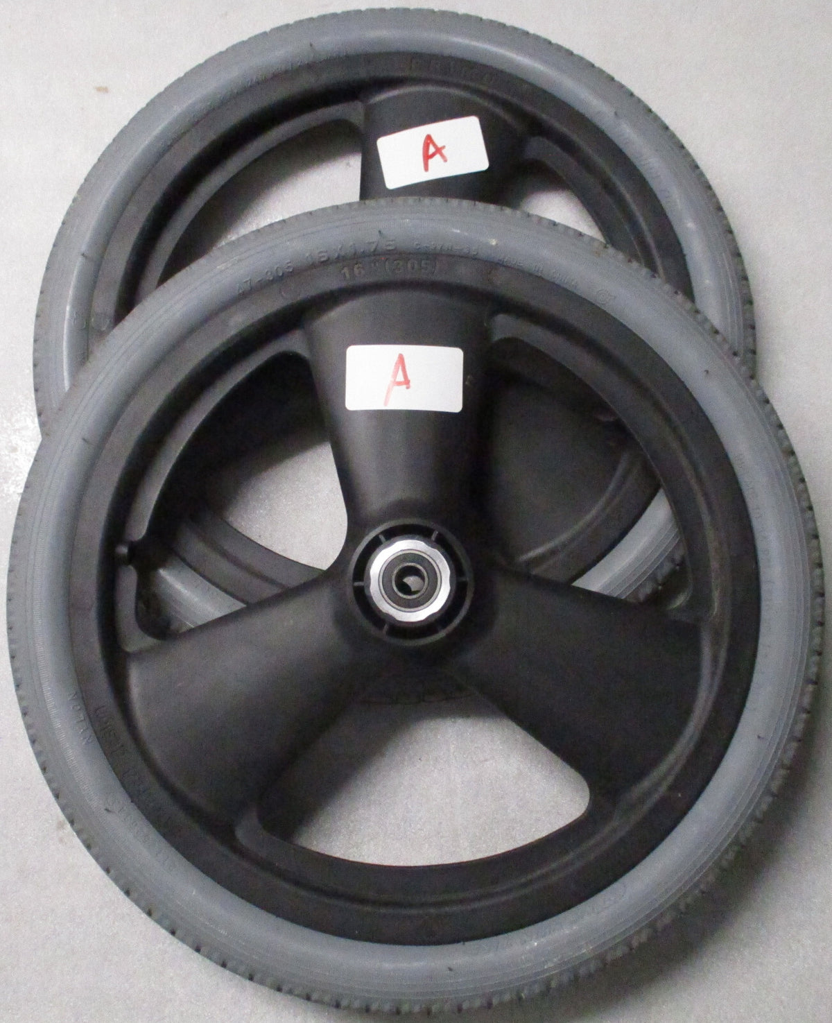 PRIMO WHEELS 16 x 1.75 WITH RIMS GOOD CONDITION