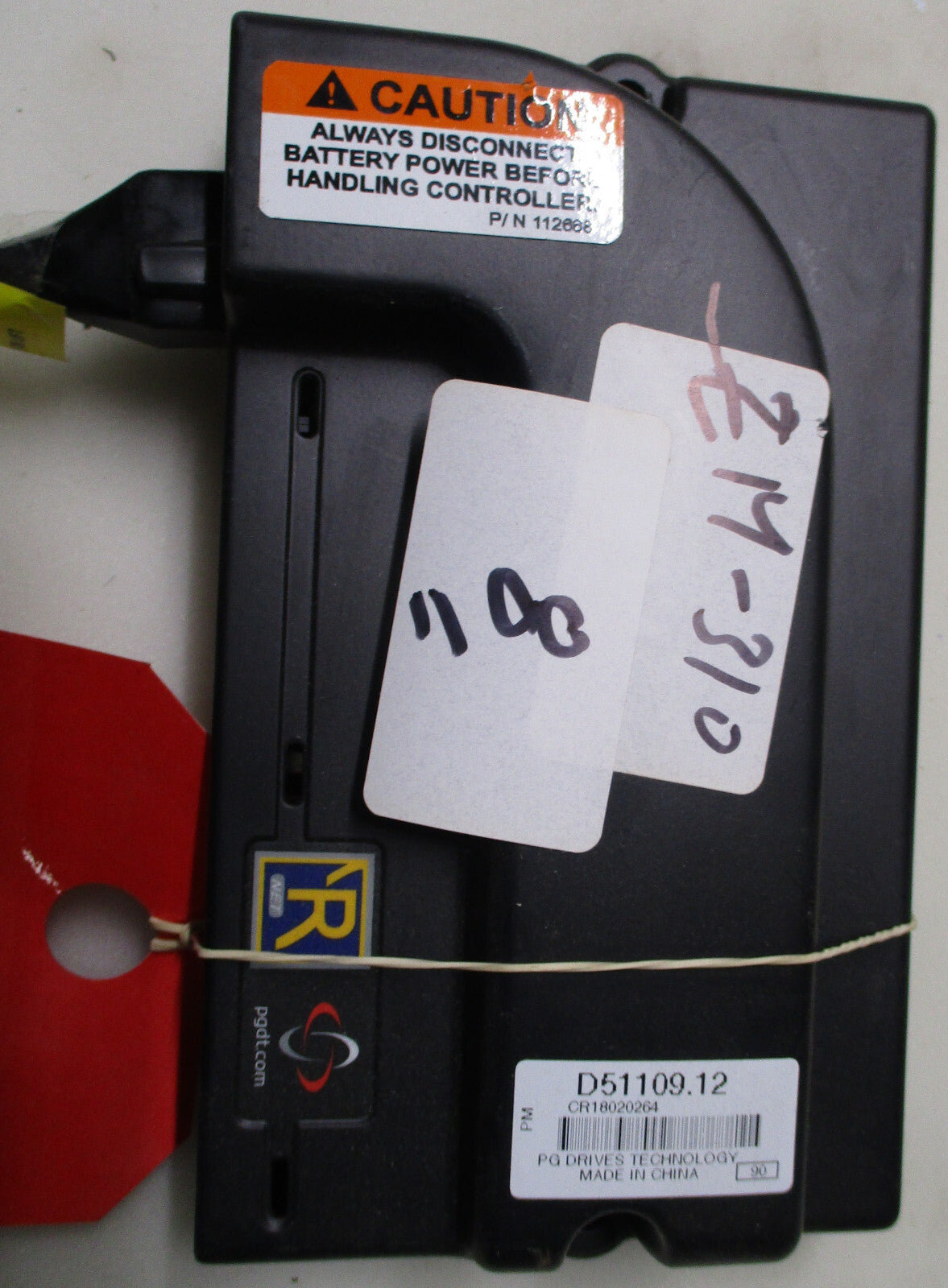 PG DRIVES CONTROLLER D51109.12 FROM ZM-310 WHEELCHAIR GOOD CONDITION
