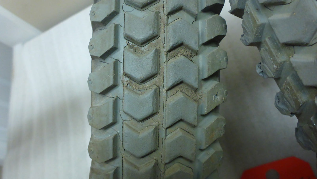 SET OF 2 CASTER TDX-SP POWER WHEELCHAIR MAIN WHEELS 3.00-8" VERY GOOD CONDITION