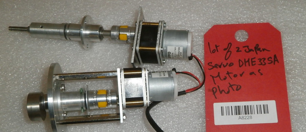 lot of 2 servo motors DME33SA -MADE IN JAPAN GOOD WORKING CONDITION.