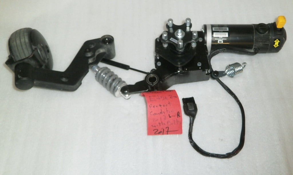 SET of Left-Right Motors Quantum Q6 Edge 2.0 MOT154323-01 & MOT154324-01+ Caster