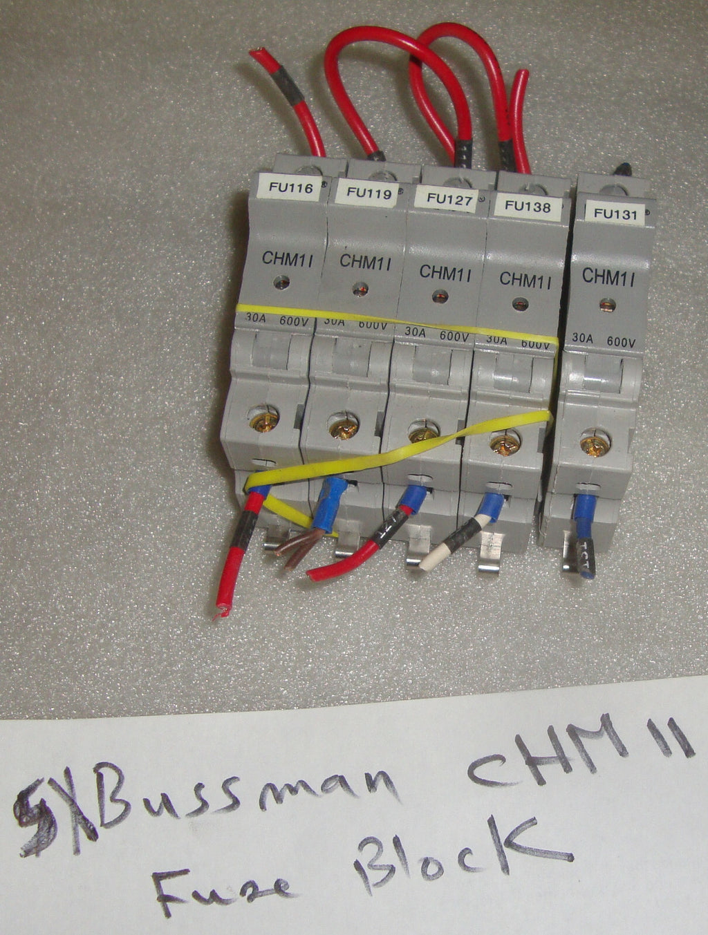 4 OF BUSSMANN CHM11 FUSE BLOCK AS PICTURES