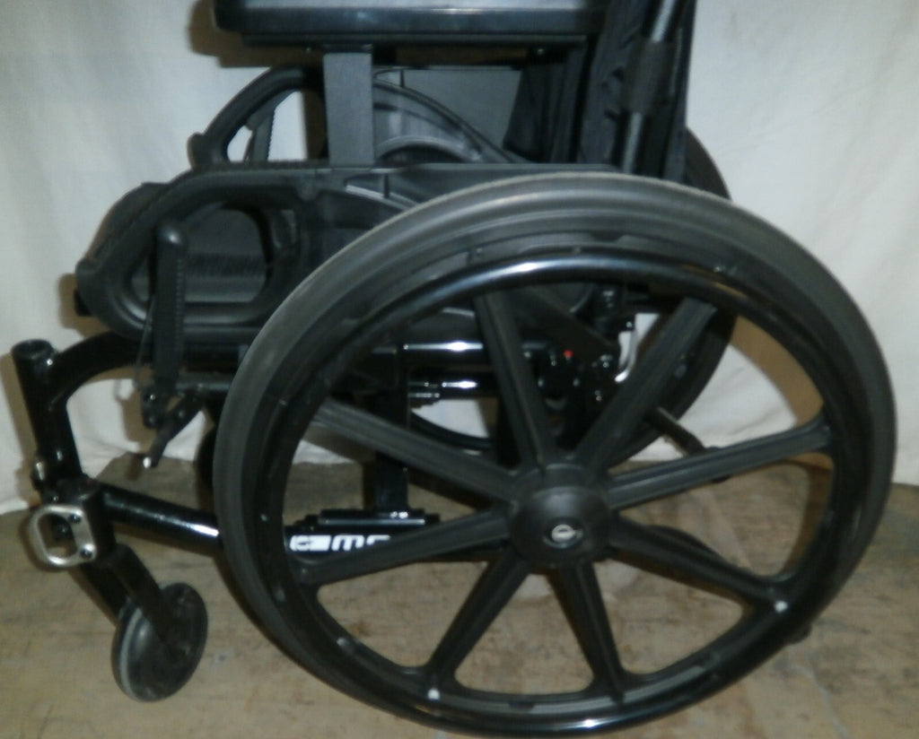 MOTION COMPOSITE MANUAL FOLD WHEELCHAIR 2021 14 IN SEAT WIDTH, ADJUSTABLE HEIGHT