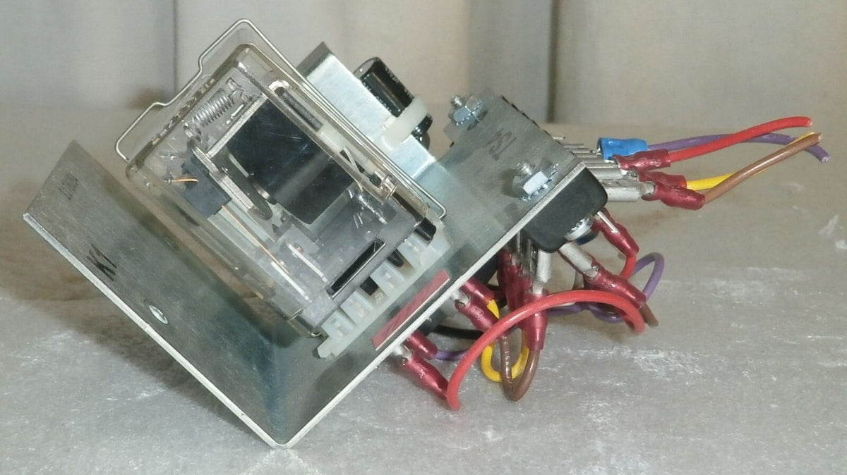 Relay Locking System 2177965 GE AMX 4 Used Very Good Condition