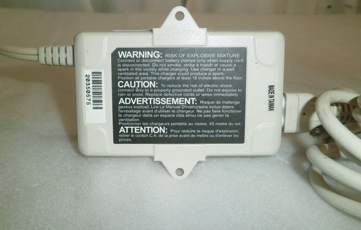 BRUNO STAIR LIFT SRE-3050 ORIGINAL BATTERY CHARGER Model OEM-2401B AP1