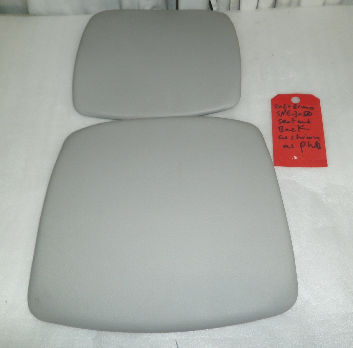 BRUNO ELAN STAIR LIFT SRE-3050 SEAT AND BACK CUSHION USED GOOD CONDITION