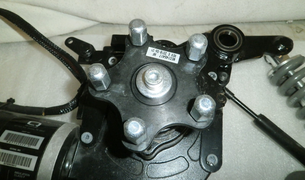 SET OF QUANTUM EDGE 2.0 2018 PAIR OF MOTOR , SHOCK, SPRING, CASTER AND SENSORS
