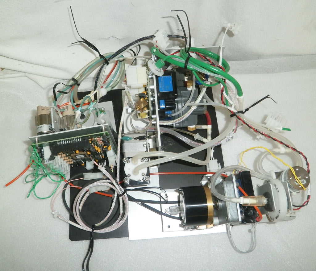 BD Biosciences LSR II Flow Cytometer 344045, 344046 & SAMPLE PRESS ASSY
