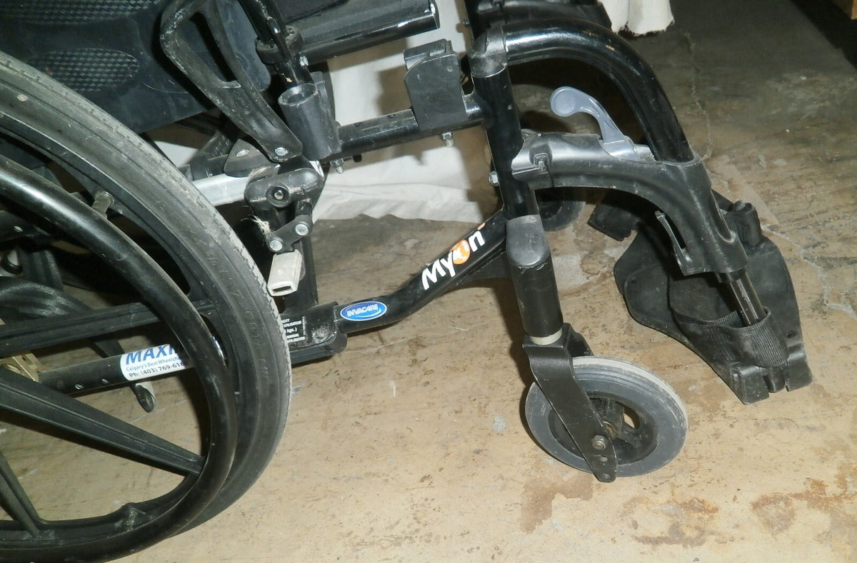 INVACARE MYON FOLDING WHEELCHAIR 15 INCH SEAT WIDTH GOOD CONDITION