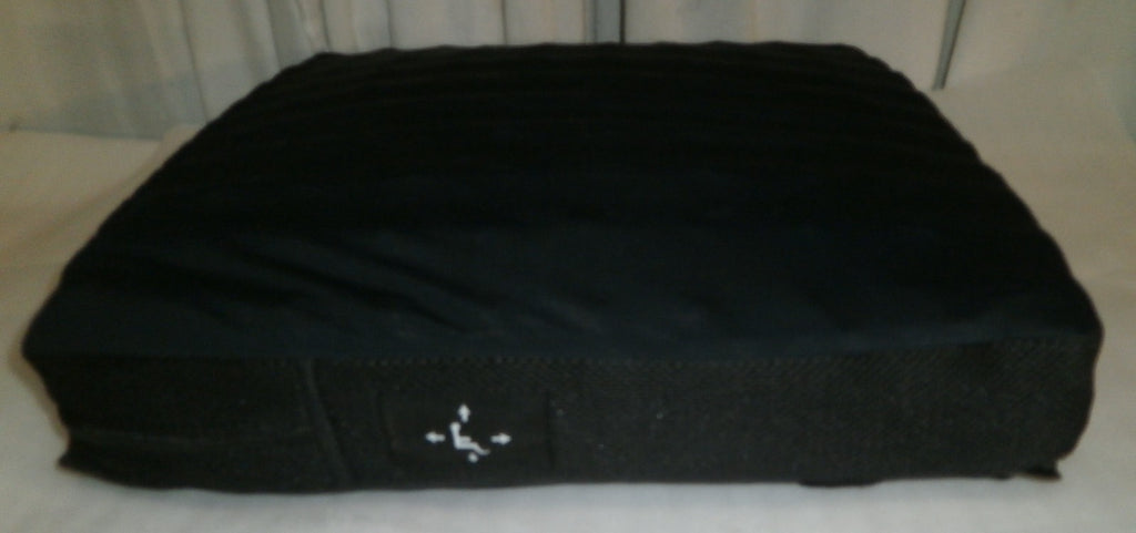 ROHO WHEELCHAIR CUSHION 18.25X18.25X4.25 " WITH COVER AND PUMP GOOD CONITION