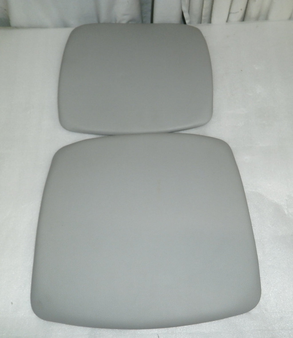 BRUNO ELAN STAIR LIFT SRE-3050 SEAT AND BACK CUSHION USED GOOD CONDITION