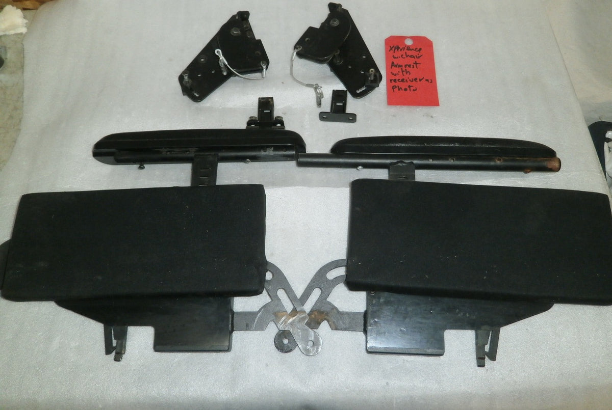 QUICKIE XPERIENCE WHEELCHAIR ARMREST WITH RECEIVER GOOD CONDITION