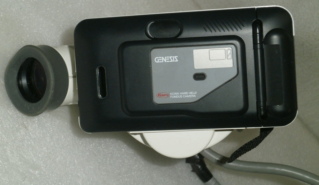KOWA GENESIS HAND-HELD FIBER OPTIC FUNDUS CAMERA with CARRY CASE AND ACCESSORIES