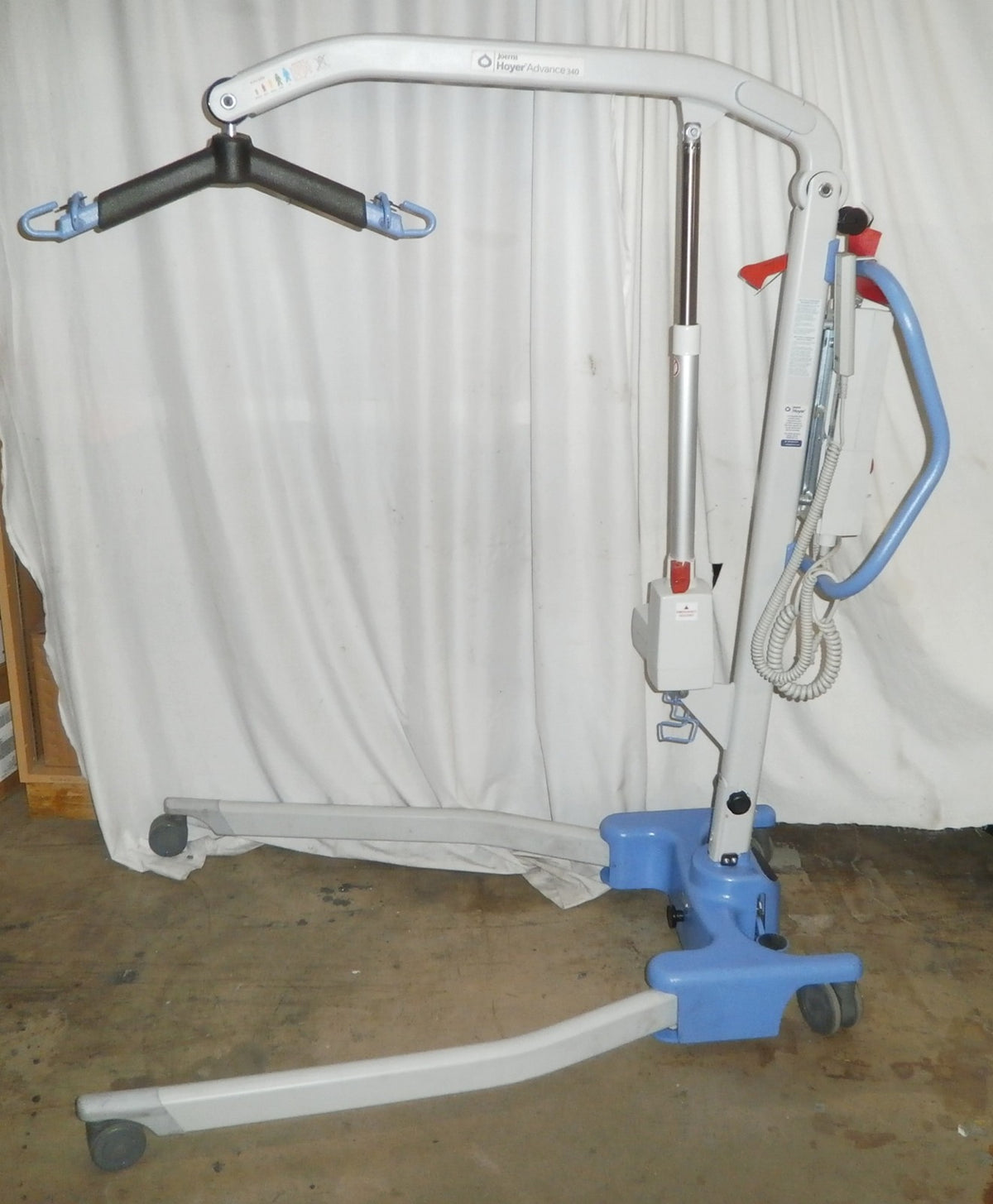 Joerns Hoyer Advance 340 Electric FOLDABLE Patient Lift (No Tariffs) Year 2020