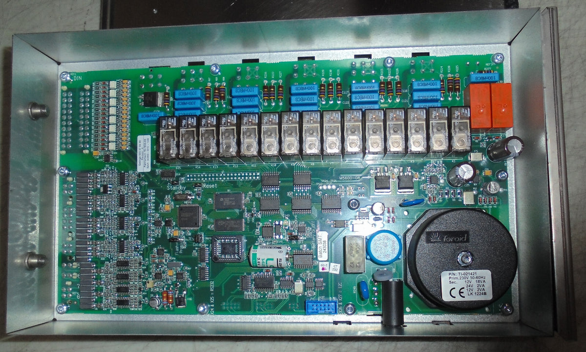 ARJO GETINGE SP6000 CONTROL PANEL 501 26 8400 REF F USED