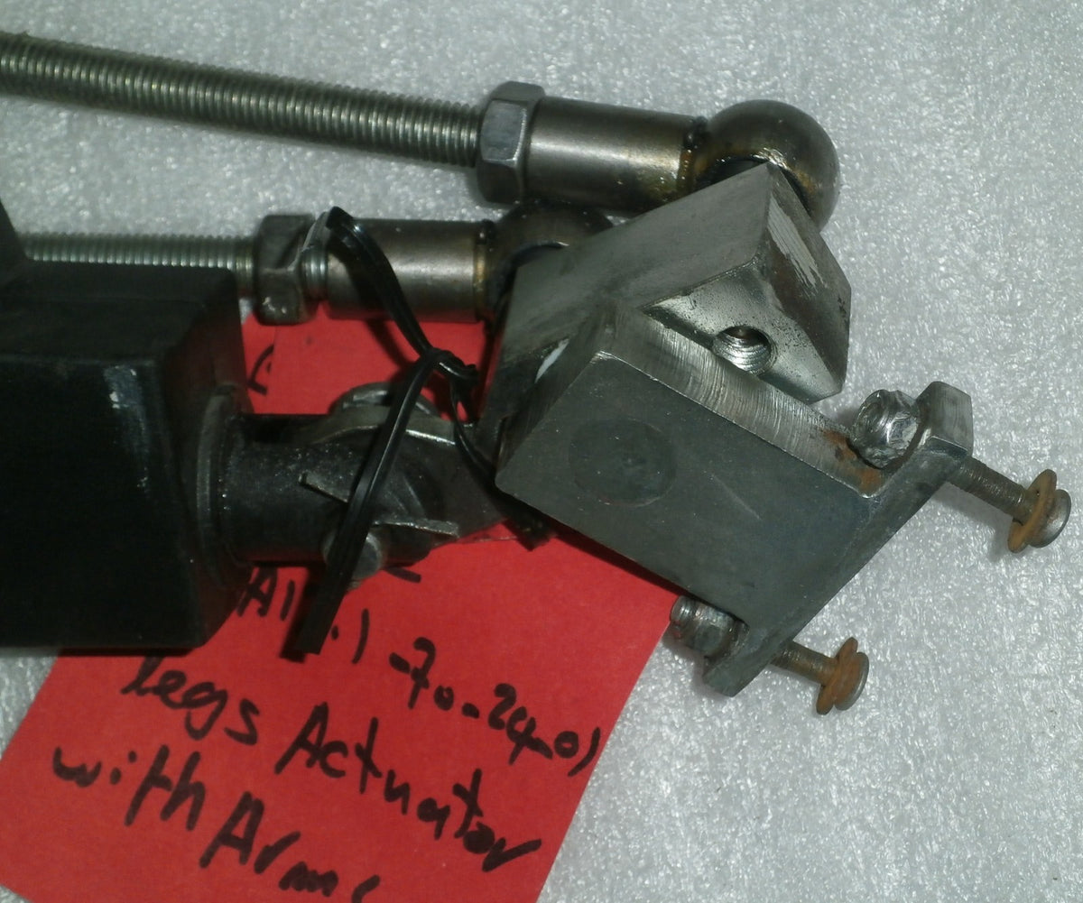 ERGO LIFT BHM ERL1-2110 LINAK LA12.1-70-24-01 LEGS ACTUATOR W/ ARMS