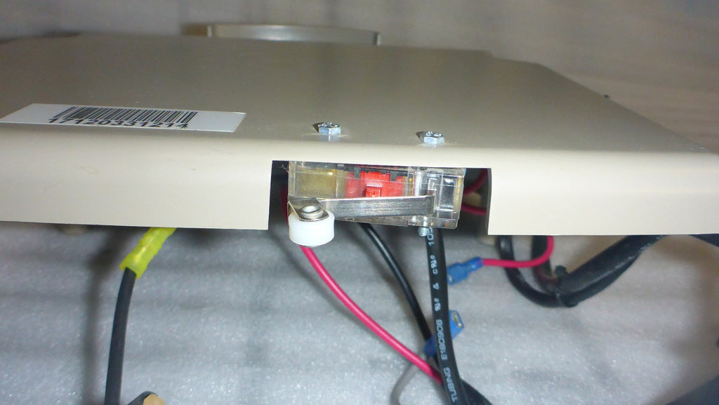 2017 BRUNO STAIR LIFT BODY PARTS,WITH KEY AND SENSORS,CABLES USED GOOD CONITION