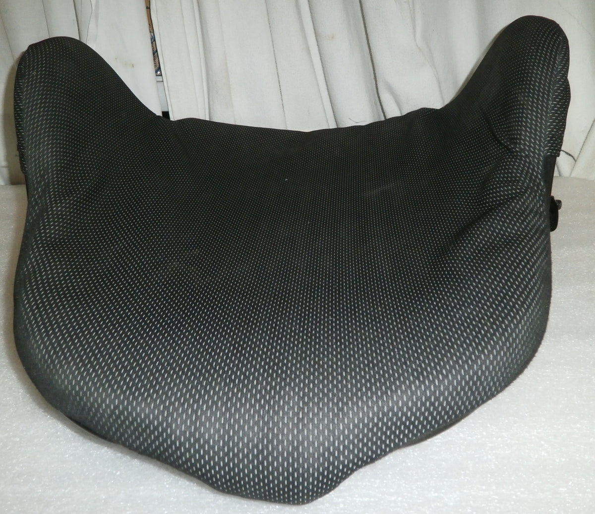 MOTION WHEELCHAIR BACK WITH ACCESSORY W=16-20 AND H=17 INCH GOOD CONDITION