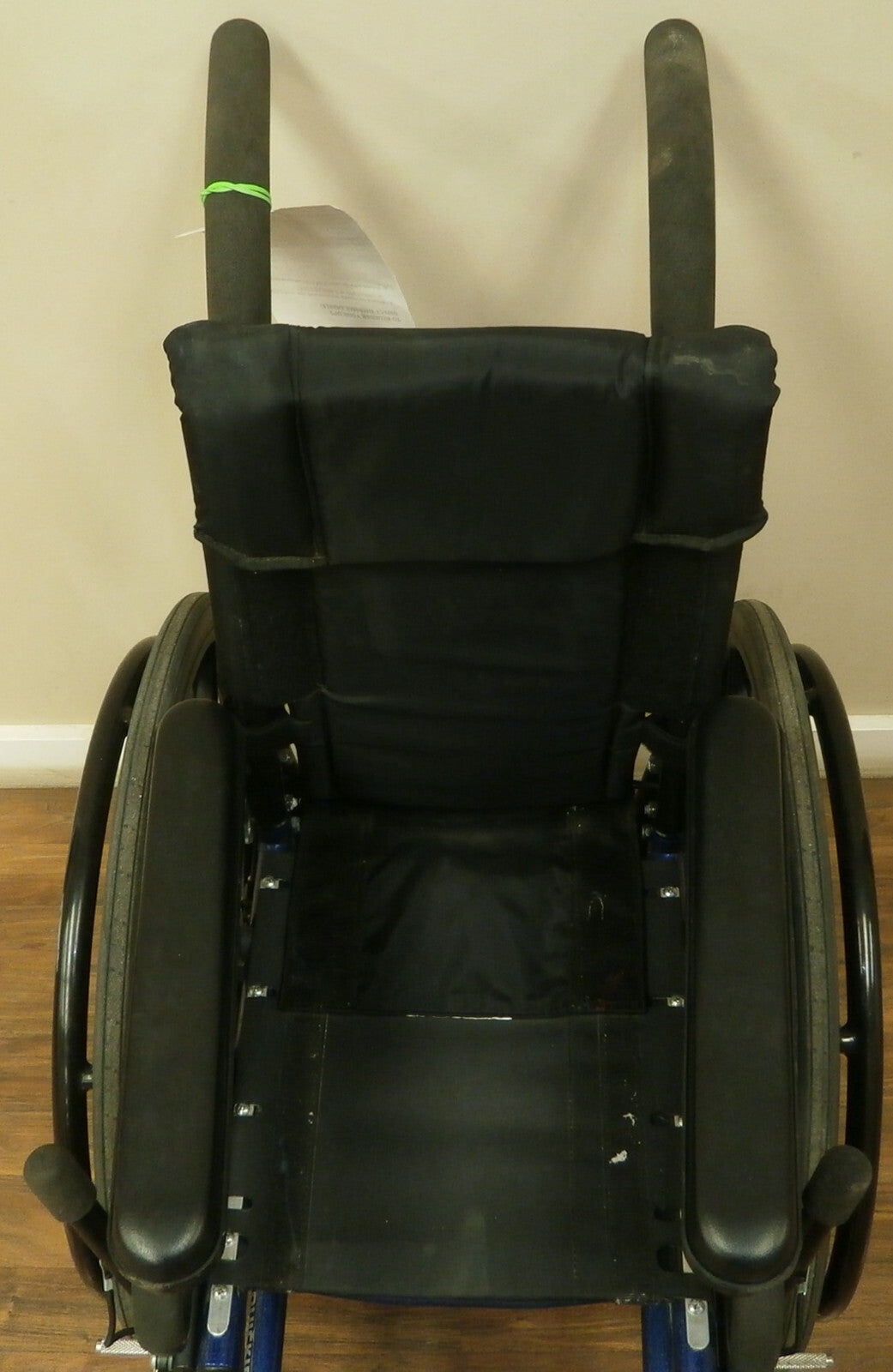 QUICKIE GP RIGID WHEELCHAIR LIGHT WEIGHT SEAT WIDTH 12 INCH VERY GOOD CONDITION