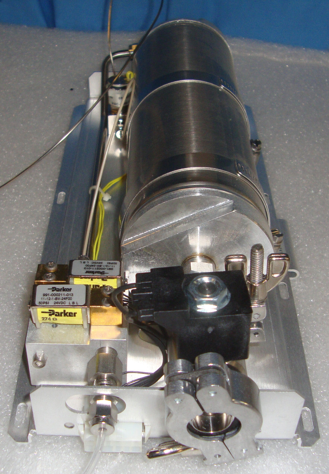 AB SCIEX TOF-TOF 5800 Chamber WITH 2 PARKER 991-000211-013