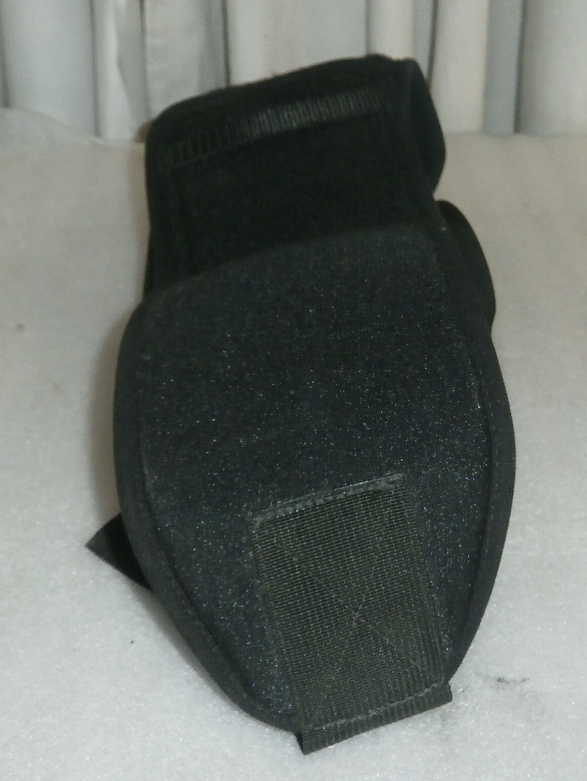 Quickie QM-710 Seat Belt With Bolts Dimension as Photo