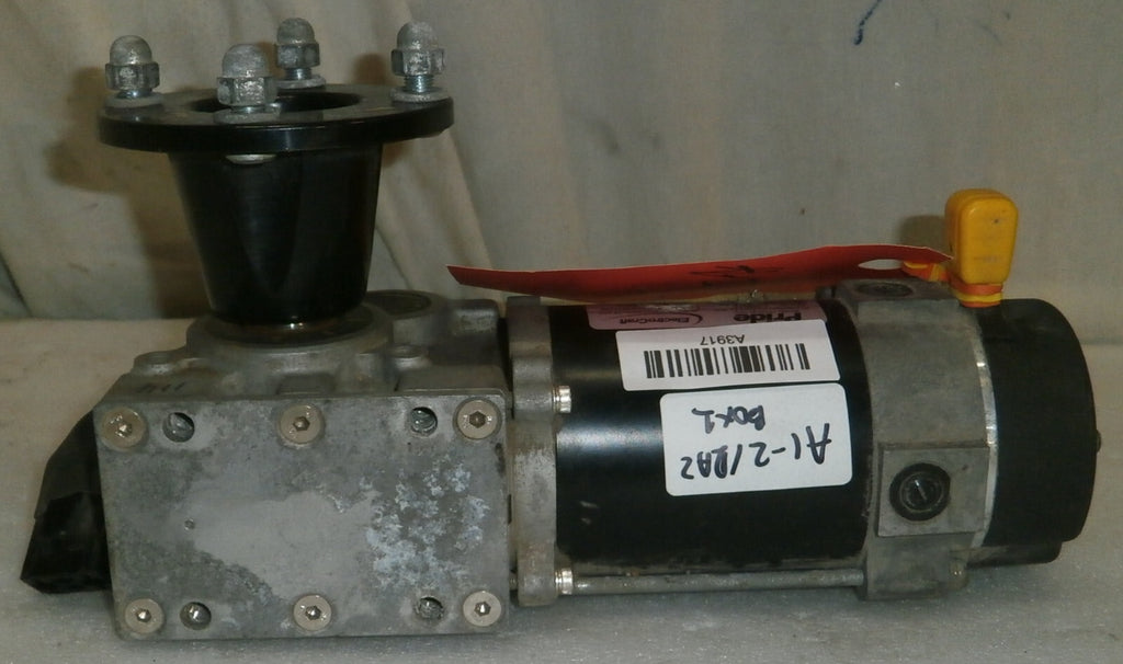 ONE PRIDE WHEELCHAIR MOTOR MODEL RH 712-A28TTZ2Z VERY GOOD WORKING CONDITION