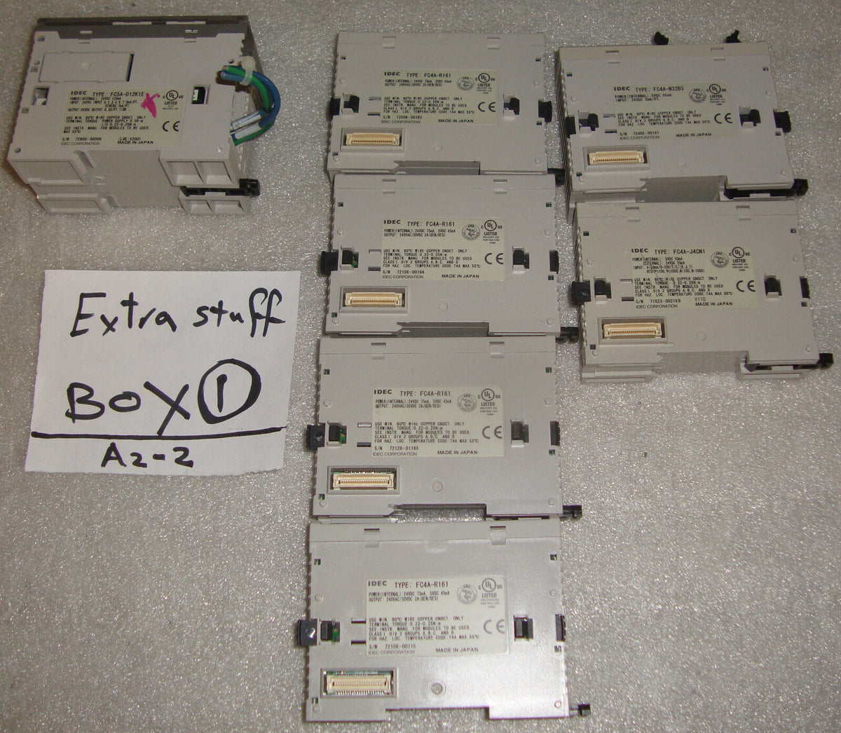Lot 1 X IDEC TYPE FC5A-D12K1E, 1 X FC4A-N32B3, 1 X FC4A-J4CN1, 4 X FC4A-R161