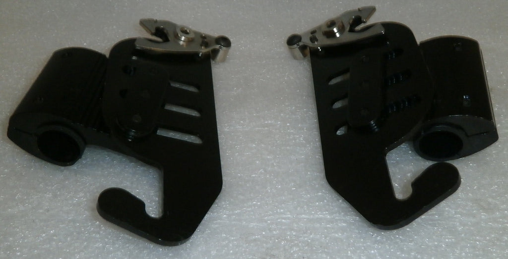 MAPLE LEAF BACK REST MOUNTS -BRACKETS USED GOOD CONDITION