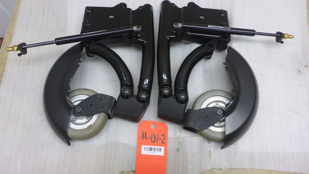 Set of 2 TDX SP Power Wheel Chair Front Parts With Casters & Fenders Very Good