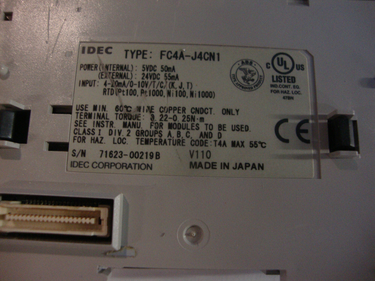 Lot 1 X IDEC TYPE FC5A-D12K1E, 1 X FC4A-N32B3, 1 X FC4A-J4CN1, 4 X FC4A-R161