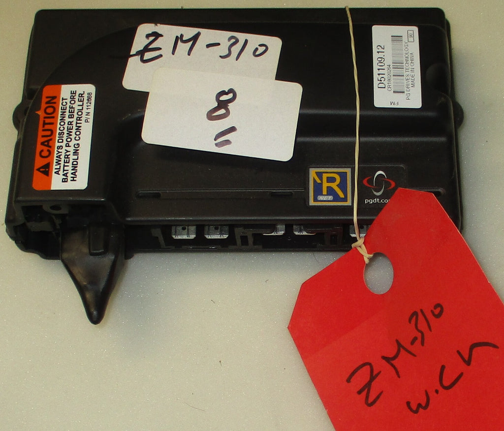 PG DRIVES CONTROLLER D51109.12 FROM ZM-310 WHEELCHAIR GOOD CONDITION